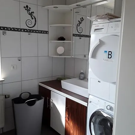 Ferien- Und Monteurwohnung Tina *