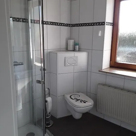 Ferien- Und Monteurwohnung Tina *