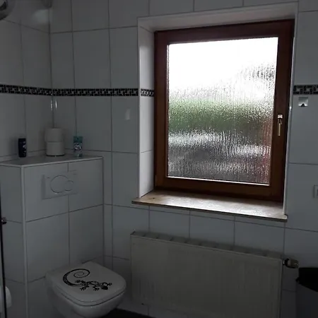 Ferien- Und Monteurwohnung Tina Appartement *