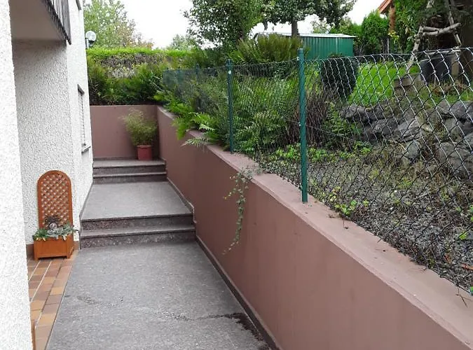 アパート Ferien- Und Monteurwohnung Tina