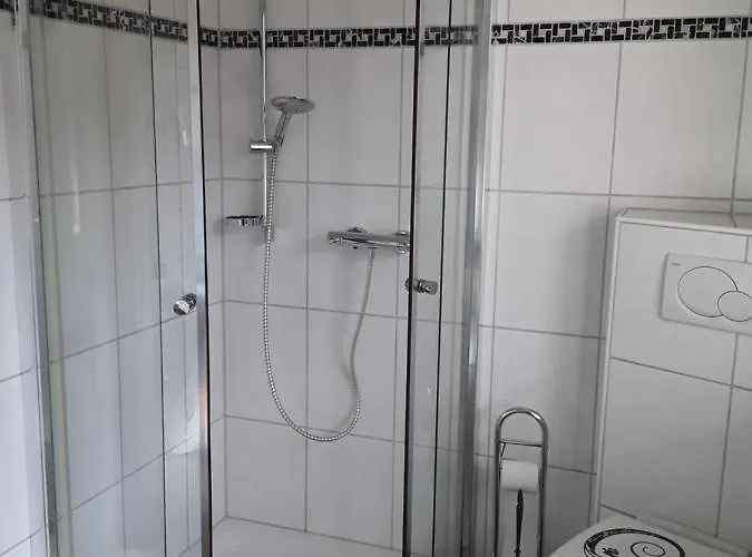 アパート Ferien- Und Monteurwohnung Tina Mörlenbach