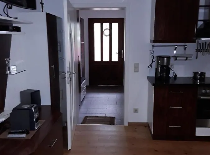 アパート Ferien- Und Monteurwohnung Tina Mörlenbach